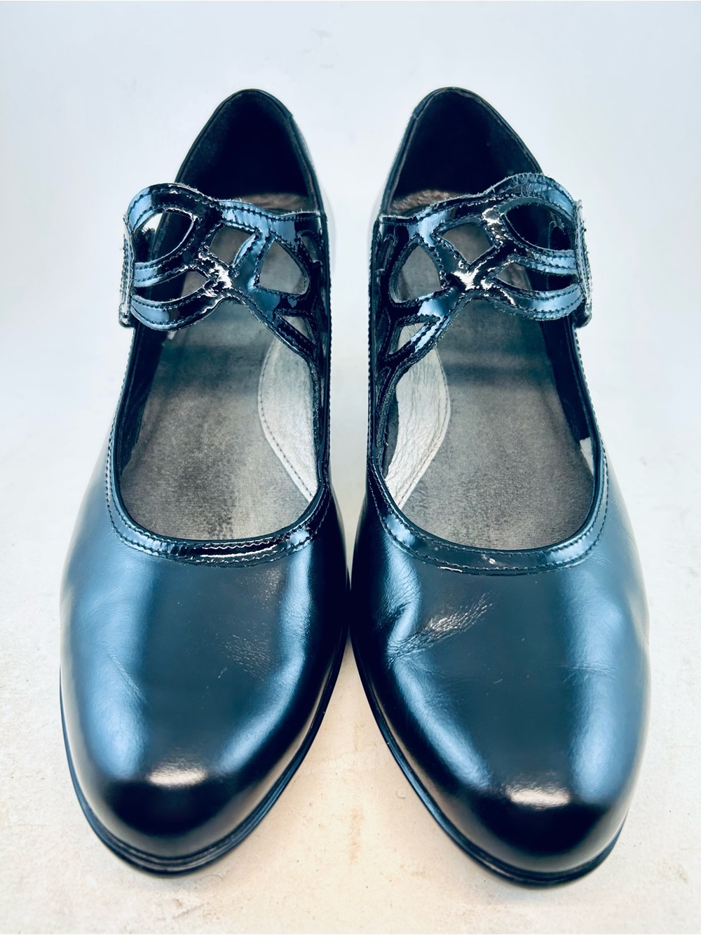 Naot Black Crinkle Luma Mary Jane Adjustable Strap Heels, size 40 9 9.5 - Picture 2 of 12